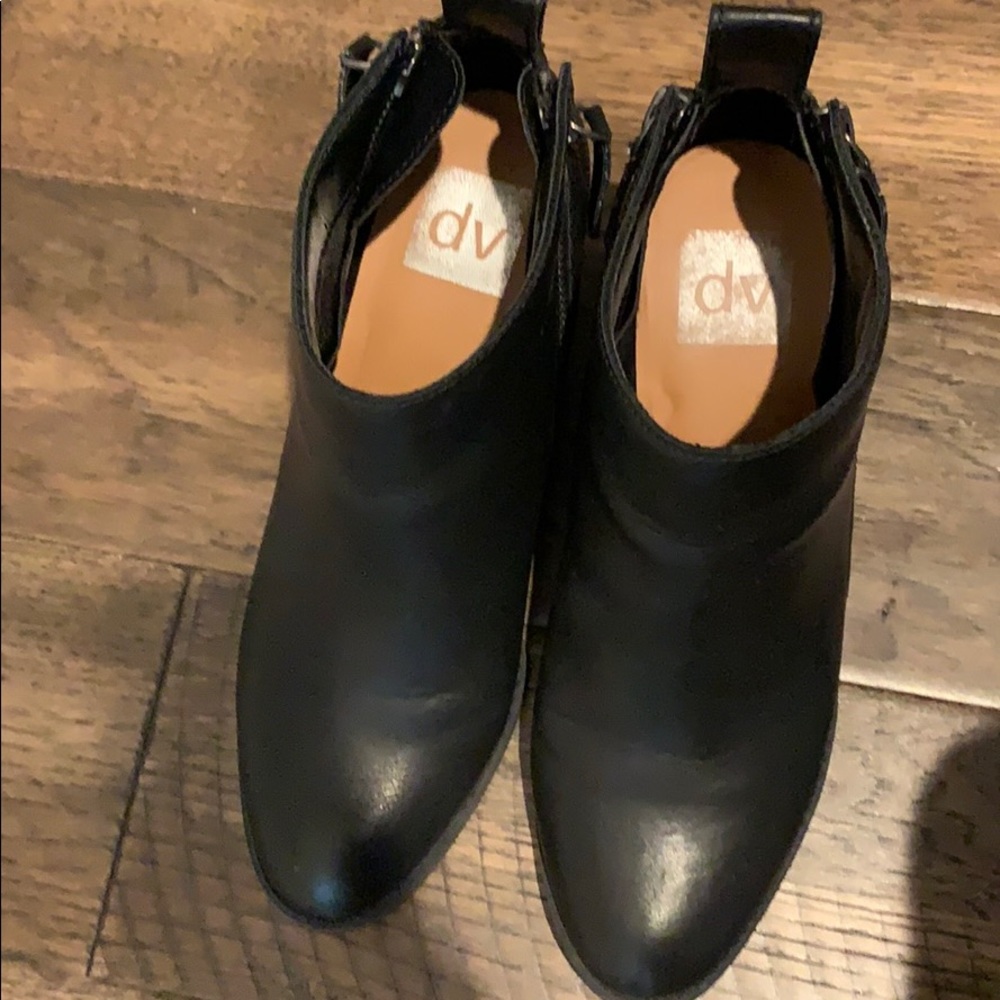 DV booties